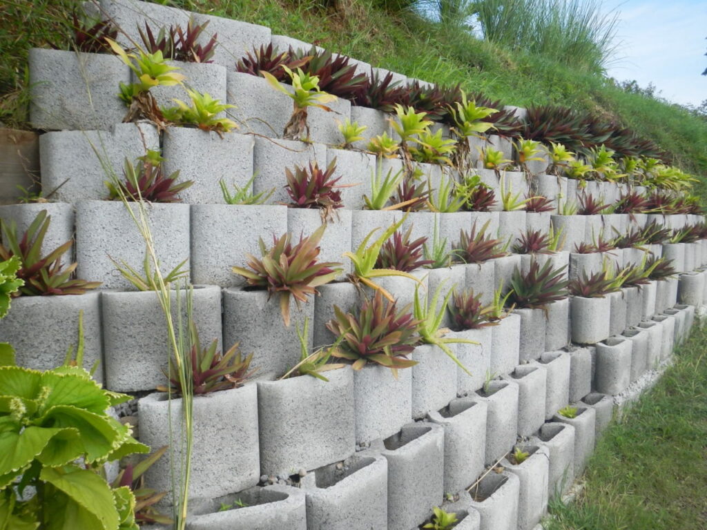 Réalisation - Mur de soutènement Talufleur standard sapeb | Béton Futé : Sapeb Martinique, Préfakit, SDPI